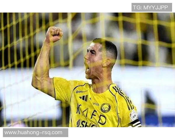 罗姓足球明星展现霸气风范引领全球赛场风潮 罗姓足球明星展现霸气风范引领全球赛场风潮