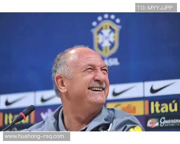 足球明星通过视频电话分享训练心得与生活趣事引发球迷热议 足球明星通过视频电话分享训练心得与生活趣事引发球迷热议